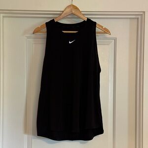 Nike work out tank.